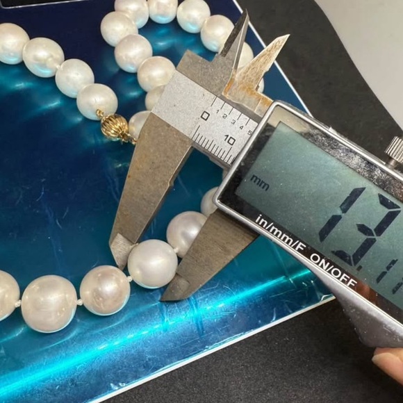 NEW XL 14K Solid Real Gold Natural XL pearl necklace like Angelina Jolie 😍 - Picture 3 of 9